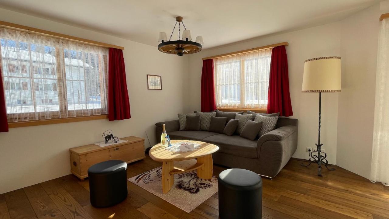 Ferienwohnung Mit Idyllischer Aussicht 克洛斯特斯 外观 照片
