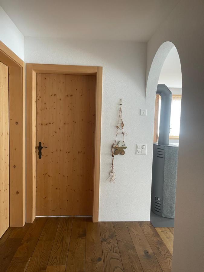 Ferienwohnung Mit Idyllischer Aussicht 克洛斯特斯 外观 照片